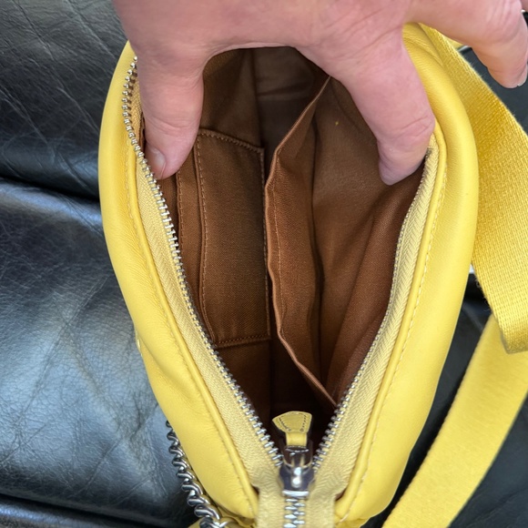 Coach Teri Shoulder Bag With Signature Quilting Silver/retro yellow - Picture 7 of 12